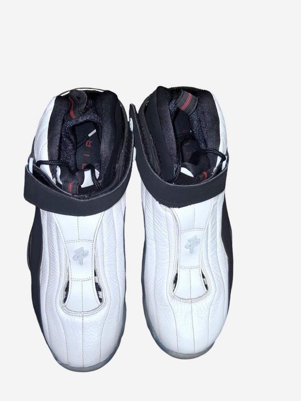 Nike Air Penny IV Hardaway Size 13
Men's White and Black High-Top Athletic Shoes